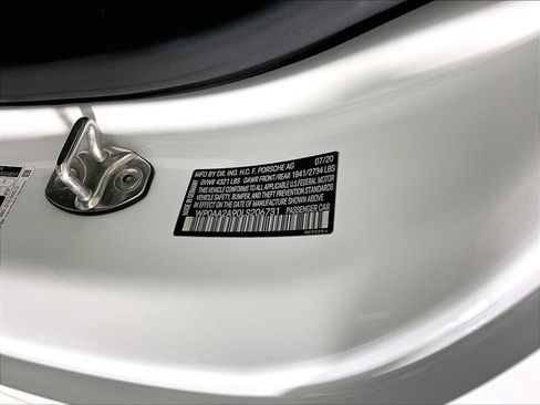 Certified 2020 Porsche 911 Carrera RWD image 27