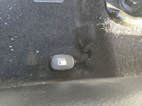 Used 2023 Kia Soul LX w/ LX Technology Package image 25