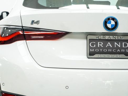 Used 2023 BMW i4 eDrive40 w/ Premium Package RWD image 15