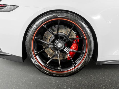 Used 2024 Porsche 911 GT3 image 9