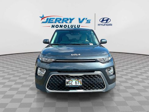 Used 2022 Kia Soul S image 3