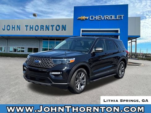 Used 2021 Ford Explorer XLT w/ Equipment Group 202A AWD/4WD image 1