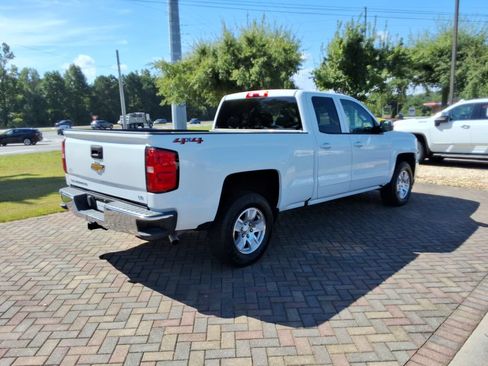 Used 2019 Chevrolet Silverado 1500 LT AWD/4WD image 5
