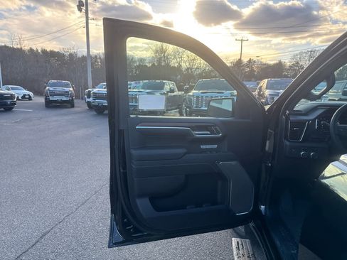 New 2026 GMC Sierra 1500 Denali w/ Denali Reserve Package image 17
