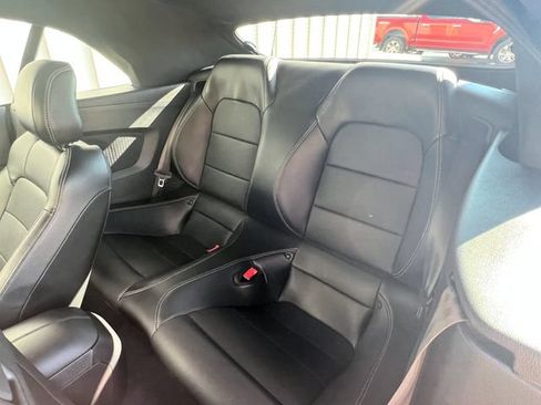 Used 2019 Ford Mustang GT Premium RWD image 11