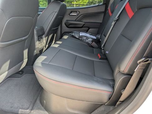 New 2025 Chevrolet Colorado Z71 w/ Technology Package image 11