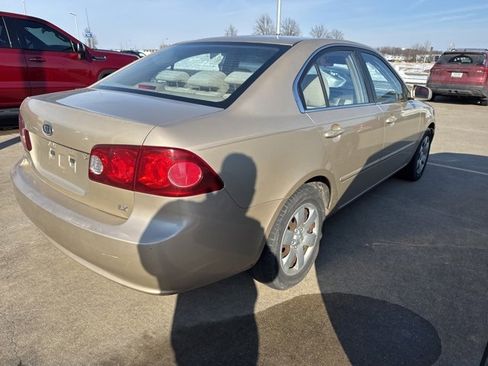 Used 2006 Kia Optima LX image 8