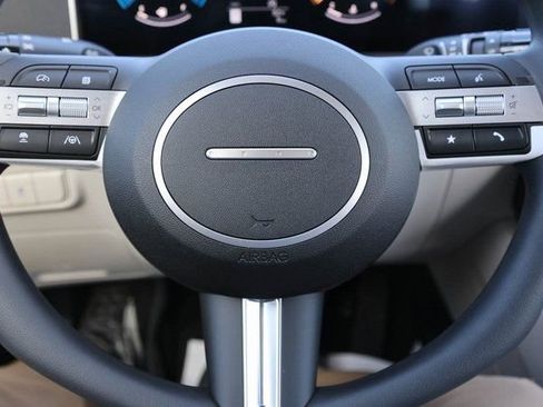 New 2026 Hyundai Tucson SE image 19