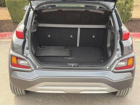 Used 2018 Hyundai Kona Limited image 6