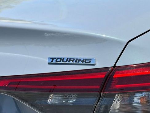 Used 2024 Honda Civic Touring image 23