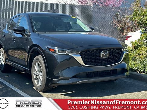 Used 2024 MAZDA CX-5 AWD 2.5 S w/ Select Package image 1