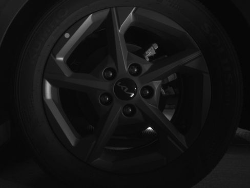 Used 2025 Kia K4 FWD image 14
