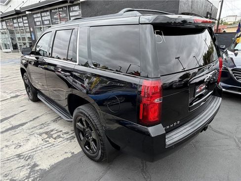 Used 2017 Chevrolet Tahoe LT w/ LT Midnight Edition RWD image 5