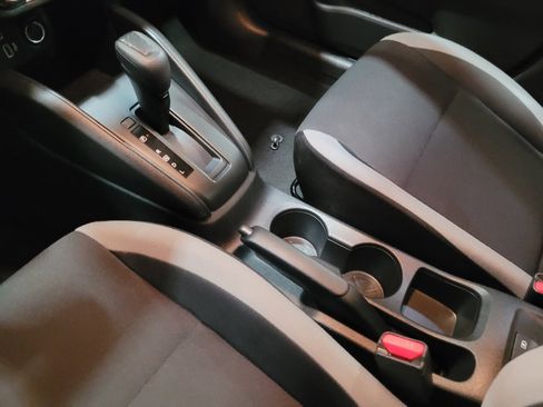 Used 2025 Nissan Versa S FWD image 26