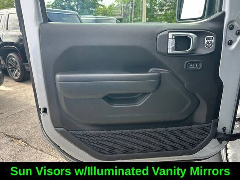 Used 2024 Jeep Wrangler Unlimited Sport AWD/4WD image 32