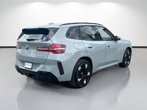New 2026 BMW X3 xDrive30i w/ M Sport Package AWD/4WD image 3