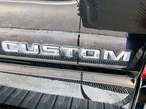 Used 2021 Chevrolet Silverado 1500 Custom RWD image 7