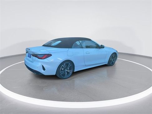Used 2024 BMW 430i Convertible w/ Premium Package image 7