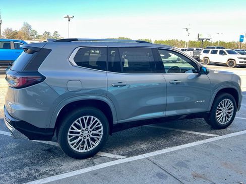 New 2026 GMC Acadia Denali w/ Super Cruise Package image 4