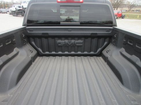 New 2026 GMC Canyon Denali image 6