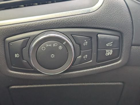Used 2024 Ford Edge Titanium AWD/4WD image 13