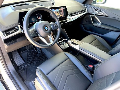 New 2026 BMW X1 xDrive28i w/ Technology Package image 11