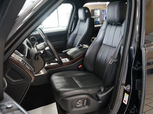 Used 2017 Land Rover Range Rover Supercharged AWD/4WD image 2