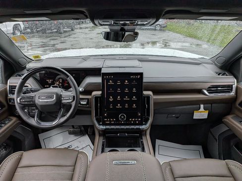 New 2026 GMC Yukon XL Denali Ultimate AWD/4WD image 22