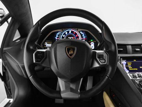 Used 2014 Lamborghini Aventador LP 700-4 image 59