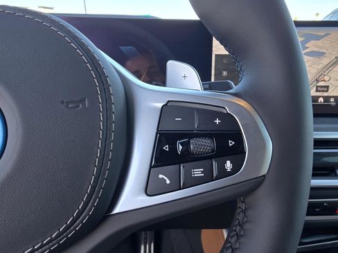 New 2026 BMW X5 xDrive50e w/ Executive Package image 21