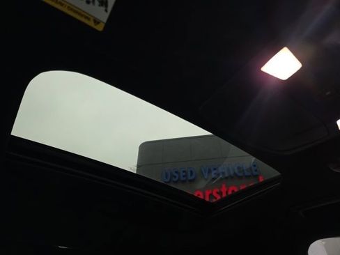 Used 2017 Lincoln MKZ Reserve w/ Climate Package image 39