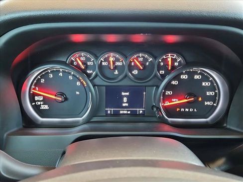 Used 2023 Chevrolet Silverado 1500 Custom RWD image 11