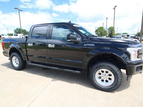 Used 2020 Ford F150 Lariat w/ Equipment Group 502A Luxury AWD/4WD image 3