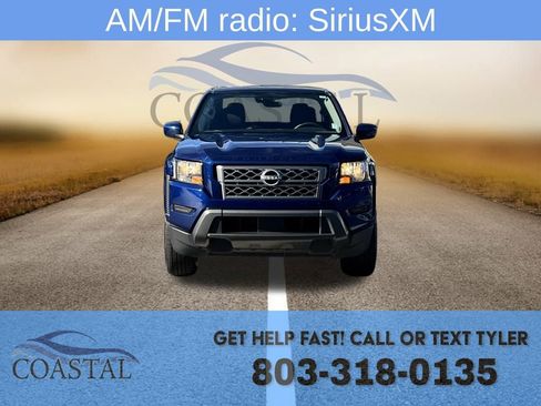 Used 2023 Nissan Frontier SV image 2
