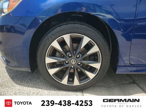 Used 2019 Nissan Sentra SR FWD image 13