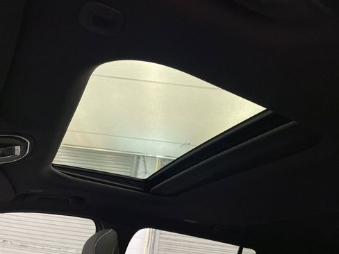 New 2025 Jeep Grand Cherokee L Laredo w/ Luxury Tech Group I image 14