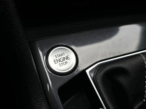 Used 2024 Volkswagen Tiguan SEL R-Line AWD/4WD image 33