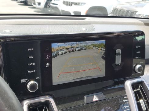 Used 2023 Kia Sorento EX image 21