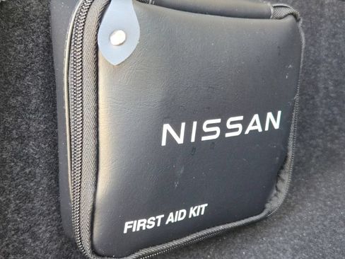 Used 2026 Nissan Rogue S FWD image 16