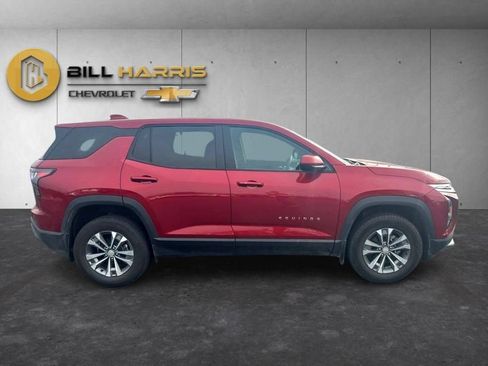 Used 2026 Chevrolet Equinox LT AWD/4WD image 4