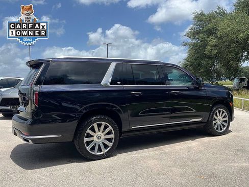 Used 2024 Cadillac Escalade ESV Premium Luxury Platinum AWD/4WD image 5