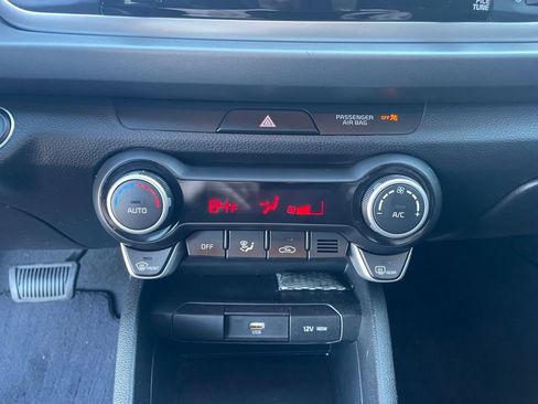 Used 2023 Kia Rio S w/ Technology Package image 17