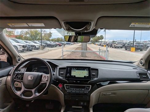 Used 2019 Honda Pilot Elite image 19