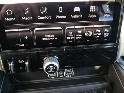 New 2026 RAM 2500 Laramie AWD/4WD image 48