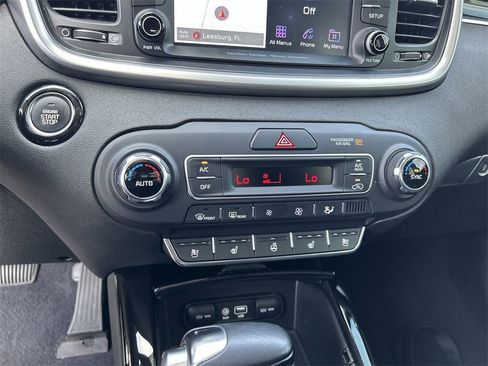 Used 2019 Kia Sorento SX w/ SX Touring Package image 26