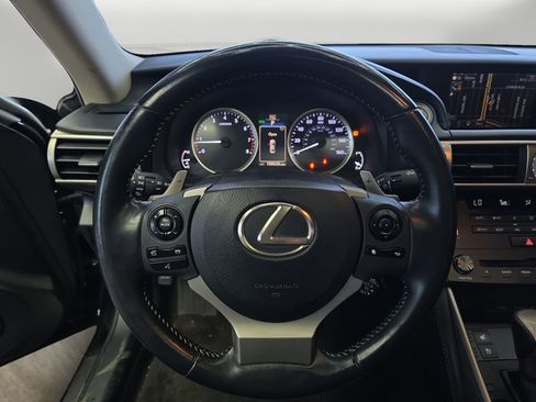 Used 2015 Lexus IS 250 w/ Navigation System Package RWD image 12