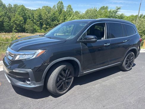 Used 2021 Honda Pilot Touring image 1