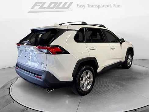 Used 2020 Toyota RAV4 XLE w/ All Weather Liner Package image 9