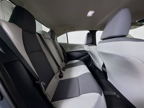 Used 2026 Toyota Corolla LE FWD image 27