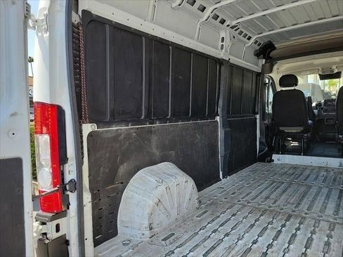Used 2023 RAM ProMaster 2500 image 20